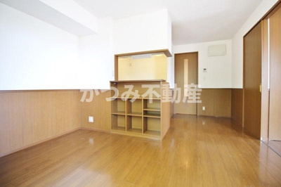 【居間・リビング】 | ロワジール（D-ROOM） | ※他号室参考写真