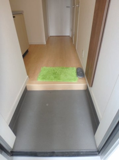 【玄関】 | ヴィラ・キャリーヌ