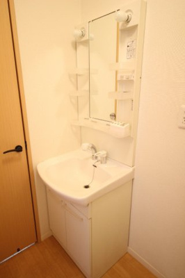 【独立洗面台】 | サンハイツ福富