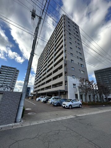 ナイスグランソレイユ長町南の外観