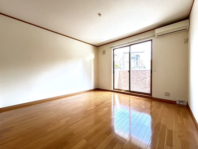 サンジョルディの内装