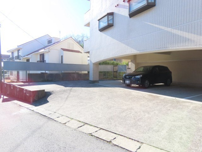 【駐車場】 | コリンヌ津田沼