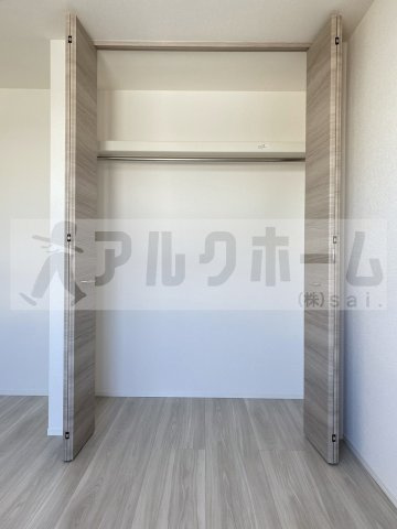 メゾンド五条宮の収納