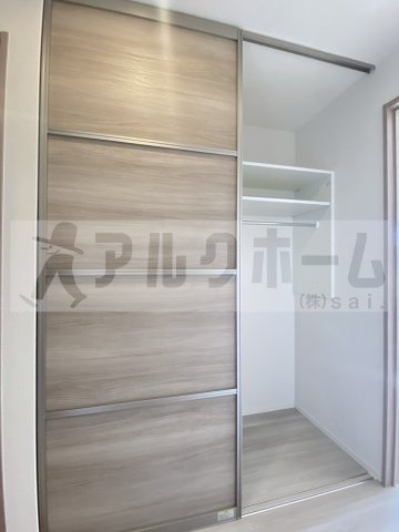 メゾンド五条宮の収納