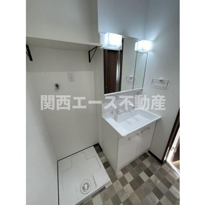 【洗面所】 | ヴィエント中小阪 | 同一商品内装