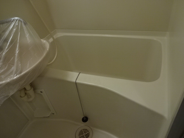 APT雄徳山の浴室