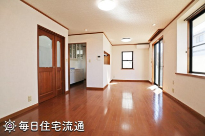 【居間・リビング】 | 立川若葉町3丁目戸建