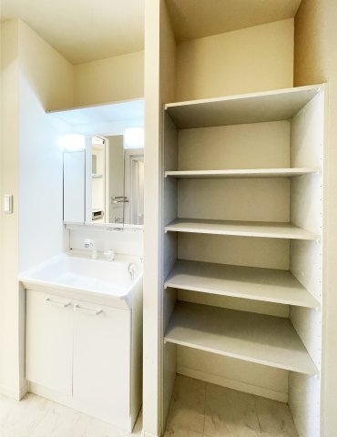 シャーメゾン　フォーレ蔵本　Ⅱ番館の洗面所