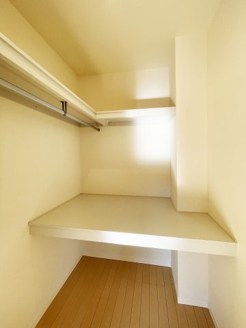 シャーメゾン　フォーレ蔵本　Ⅱ番館の収納