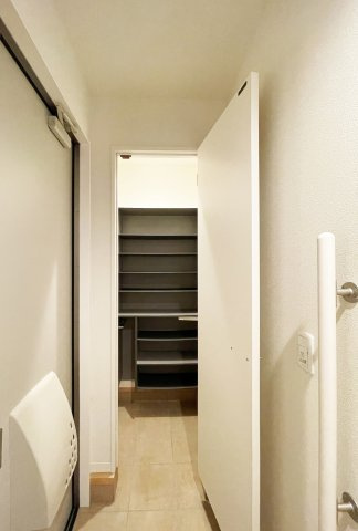 シャーメゾン　フォーレ蔵本　Ⅱ番館の玄関