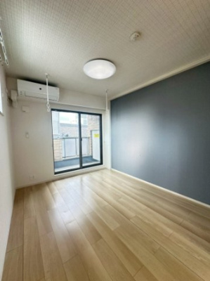 【寝室】 | レヴァレンス岸部