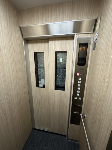 ロイヤルパレス泉中央Ⅲのその他共用部分|エレベーター