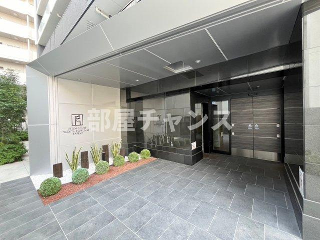 エステムコート名古屋鶴舞Ⅱレアーヴのエントランス