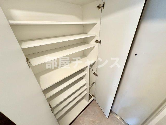 エステムコート名古屋鶴舞シエルの収納