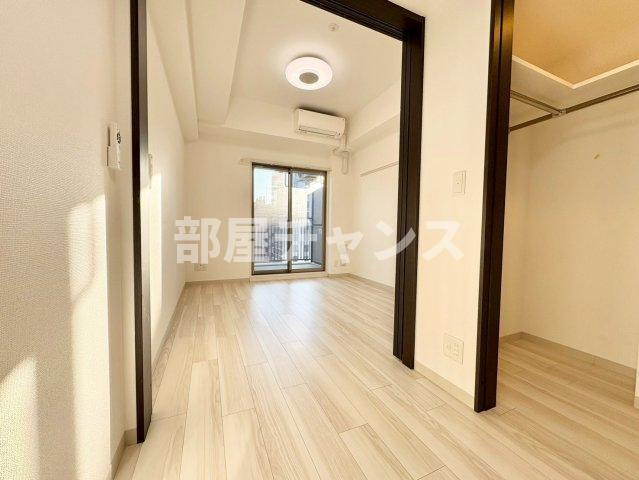 エステムコート名古屋鶴舞シエルの居間・リビング