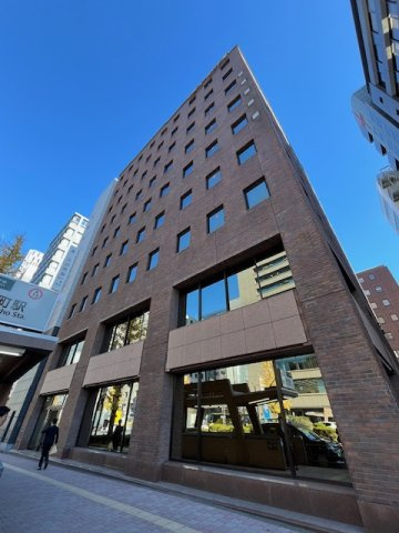 中島ゴールドビルの外観