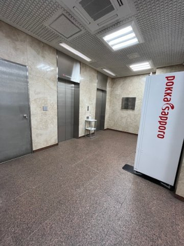 中島ゴールドビルのロビー