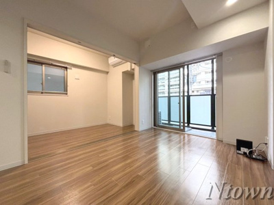 【居間・リビング】 | ルフレイユ 泉 久屋大通公園 | おしゃれな居間です