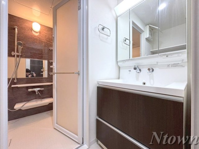 【浴室】 | ルフレイユ 泉 久屋大通公園 | 日々の暮らしに欠かせないお風呂です