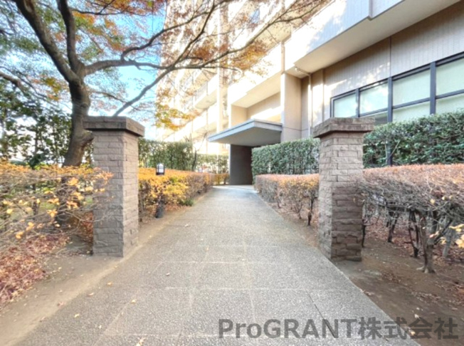 【エントランス】