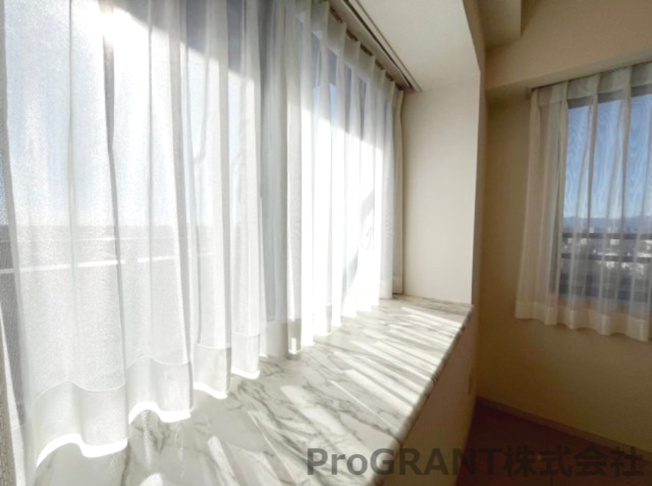 【その他】 | 南向きのため陽当たり良好です