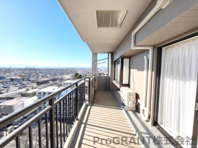 【バルコニー】