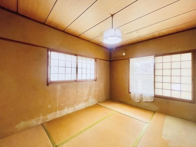 宇治市広野町小根尾　中古戸建の和室|【和室】
客間にもなる十分な広さの和室です。
※実写真と間取り図からCG再現した「空室リフォームイメージ」のため、実際と異なります。