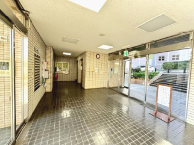 【エントランス】 | 【売主直売】リバーツイン厚木 | エントランス部分です。