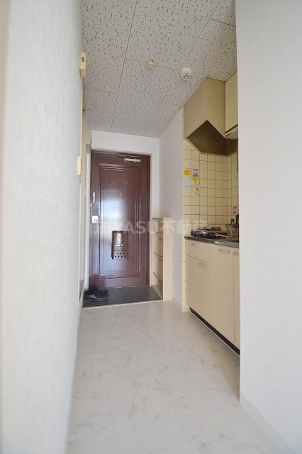 広島市中区南千田東町の賃貸マンションの内装