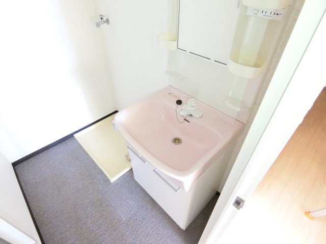 リベルテタナカの洗面所