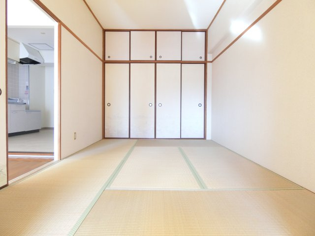 リベルテタナカの和室