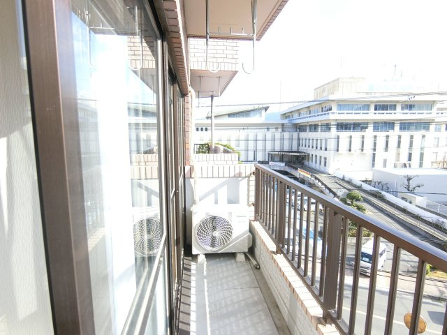 リベルテタナカのバルコニー