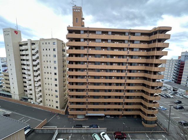 卸商サンプラザの展望