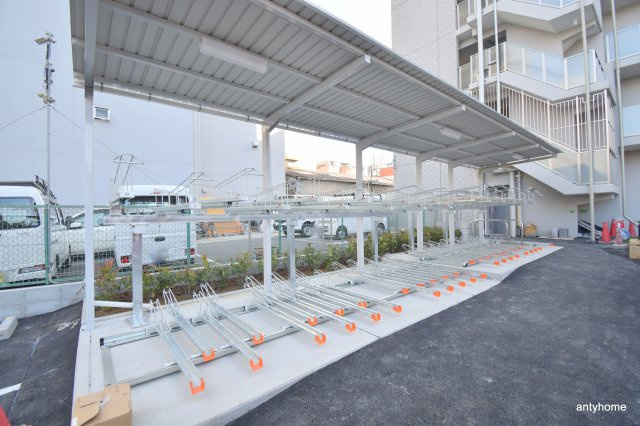 エスリードレジデンス梅田フロント　仲介手数料無料の駐車場