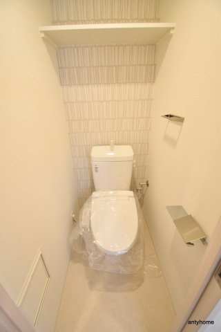 エスリードレジデンス梅田フロント　仲介手数料無料のトイレ