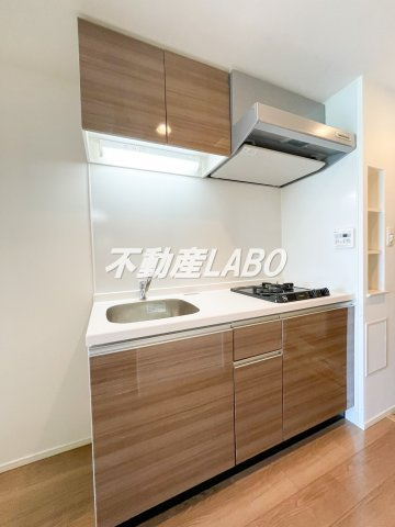 スプランディッド大阪WESTのキッチン