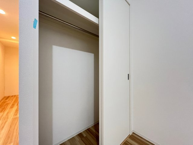 セレニテフラン本町の収納