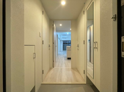 【玄関】 | セレニテフラン本町