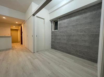 【洋室】 | セレニテフラン本町