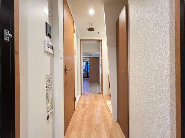 SERENiTE-04の玄関