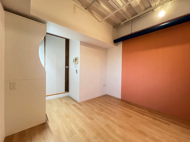 SERENiTE-04の居間・リビング