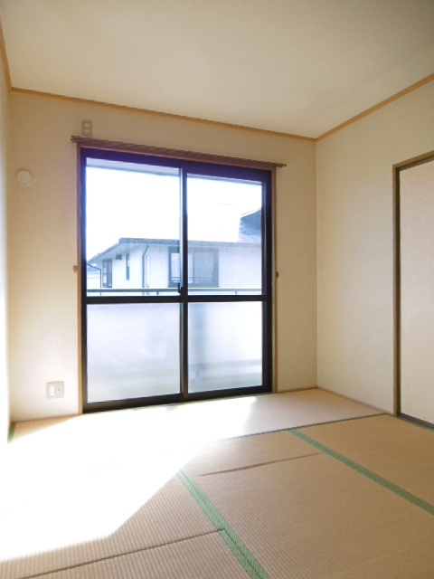 サンライズ平塚【10,000円キャッシュバック対象物件】の子供部屋|子供部屋です