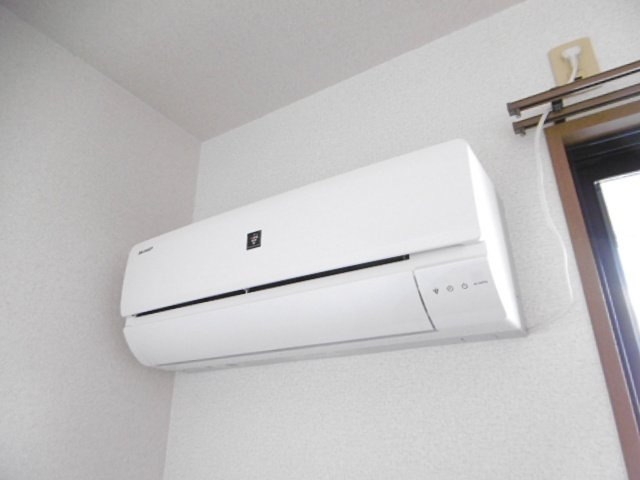 サンライズ平塚【10,000円キャッシュバック対象物件】の設備|エアコンです