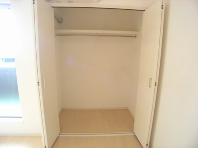 【収納】 | コンフォートベネフィスジオ貝塚駅前 | 別号室の写真になります。現況優先。