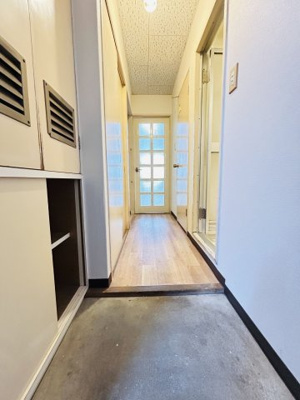 【玄関】 | ベイサイドさくら | 別号室の写真になります。現況優先。