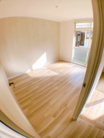 シャルマンハイツの洋室