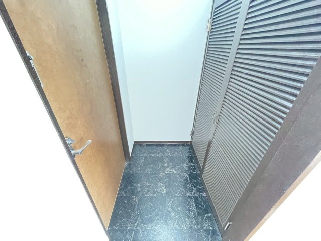 佳住の玄関