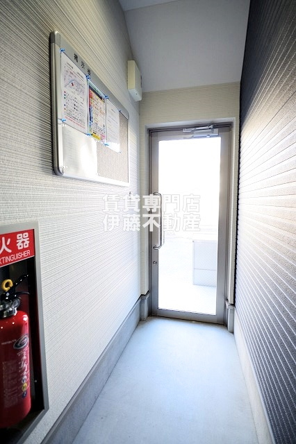 Calm庄内通のロビー