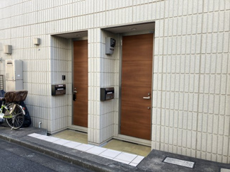 【エントランス】