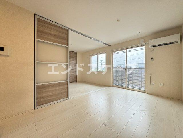 ベルフォンティーヌの居間・リビング|高崎、前橋、伊勢崎エリアのお部屋探しはエンドスケープまで！お客様の理想お聞かせ下さい♪